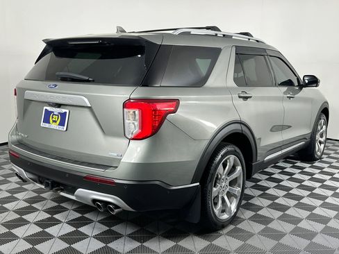 Used 2020 Ford Explorer Platinum w/ Premium Technology Package AWD/4WD image 9