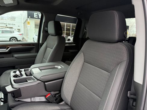 New 2026 GMC Sierra 2500 SLE w/ SLE Value Package; image 14