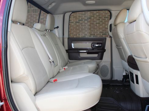 Used 2016 RAM 3500 Laramie image 20