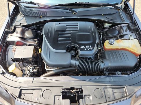 Used 2013 Chrysler 300 S AWD/4WD image 29