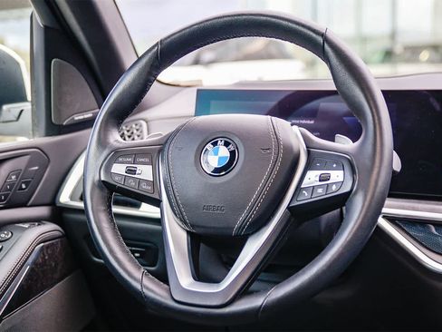 Used 2024 BMW X5 xDrive40i w/ Premium Package image 15