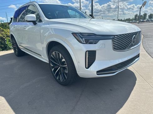New 2026 Volvo XC90 B6 Ultra w/ Protection Package AWD/4WD image 3
