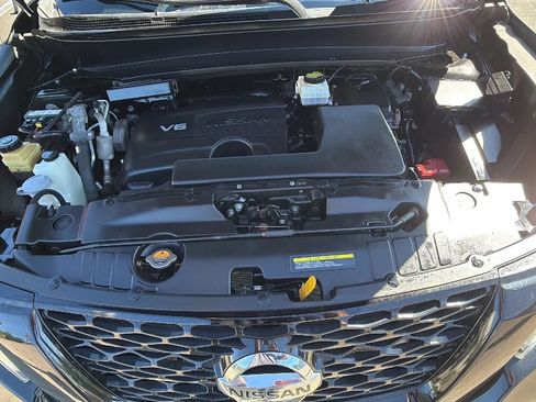 Used 2020 Nissan Pathfinder SL AWD/4WD image 24