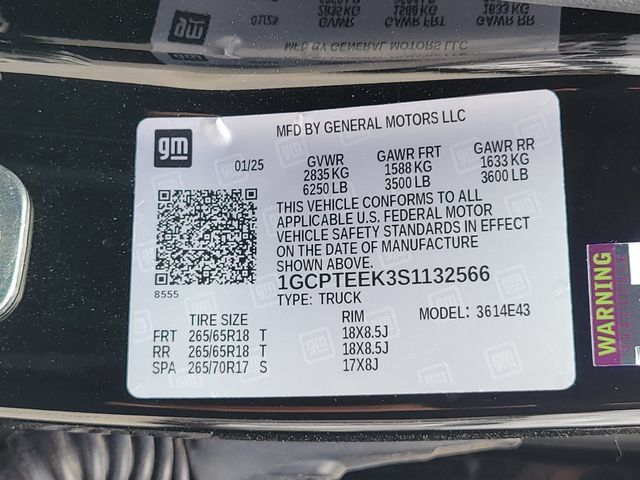 Used 2025 Chevrolet Colorado Trail Boss AWD/4WD image 15