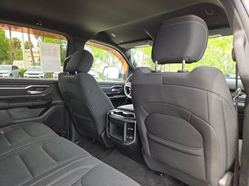 Used 2020 RAM 1500 Big Horn RWD image 17