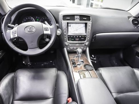 Used 2011 Lexus IS 250 w/ Premium Pkg Value Edition RWD image 18