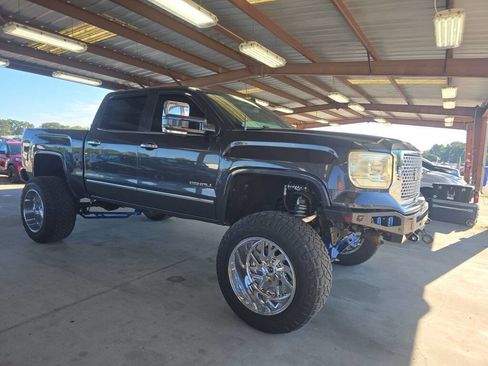 Used 2014 GMC Sierra 1500 Denali w/ Suspension Package, Off-Road image 3