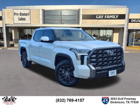 Used 2022 Toyota Tundra Platinum AWD/4WD image 1