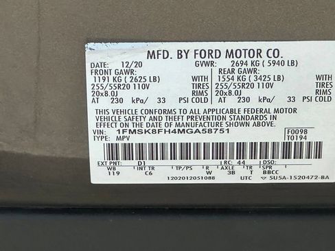 Used 2021 Ford Explorer Limited w/ Class III Trailer Tow Package AWD/4WD image 47