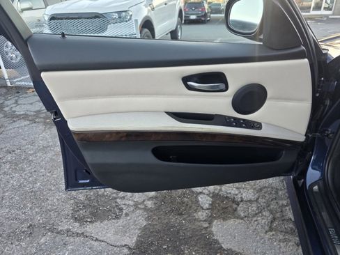 Used 2011 BMW 328i Sedan image 8