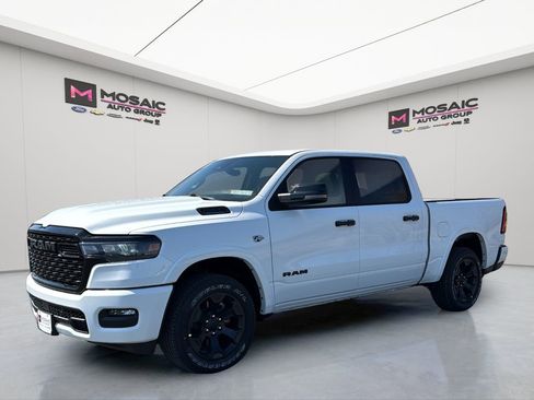 New 2026 RAM 1500 4x4 Crew Cab image 3
