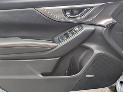 Used 2023 Subaru Crosstrek 2.5i Limited image 11