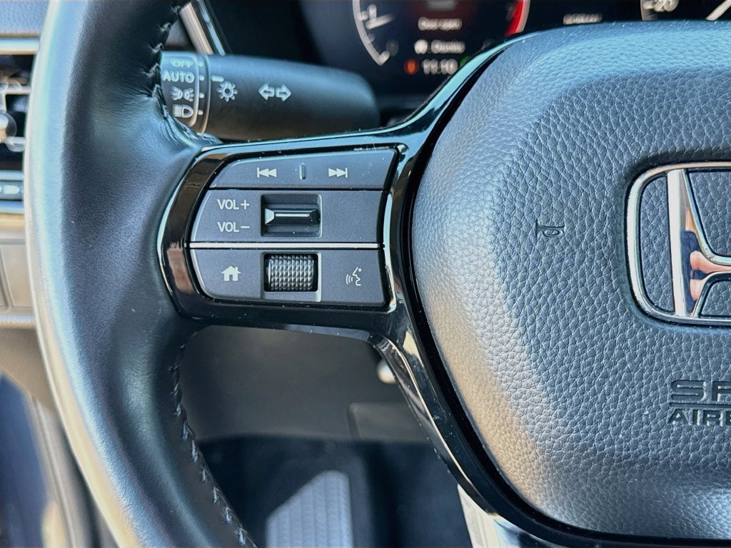 Used 2025 Honda CR-V EX-L image 19