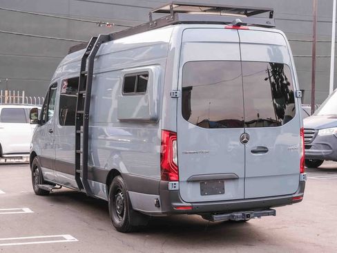 Used 2023 Mercedes-Benz Sprinter 2500 image 5
