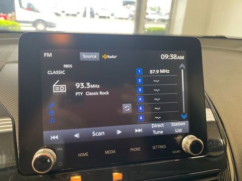 Used 2024 Mitsubishi Eclipse Cross LE AWD/4WD image 11