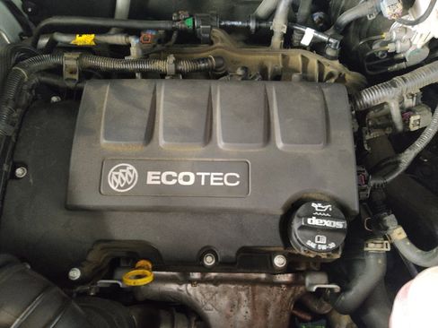 Used 2020 Buick Encore Preferred w/ Safety Package FWD image 30
