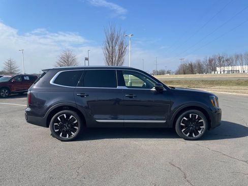 Used 2025 Kia Telluride SX image 9