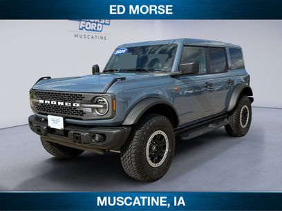 New 2025 Ford Bronco Badlands w/ Sasquatch Package