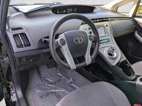 Used 2012 Toyota Prius Three image 11