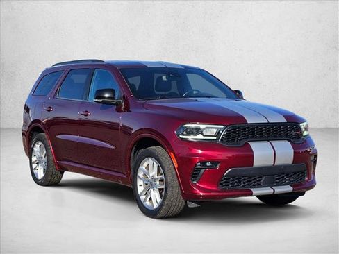 Used 2023 Dodge Durango GT image 3