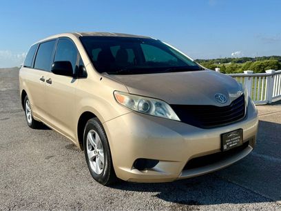 Used 2011 Toyota Sienna