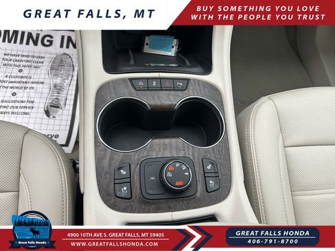 Used 2023 GMC Acadia Denali image 18
