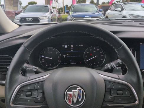 Certified 2021 Buick Envision Essence w/ Technology Package I image 38