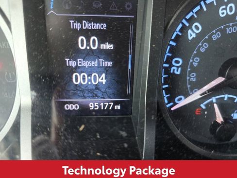 Used 2021 Toyota Tacoma TRD Sport w/ TRD Premium Sport Package image 19