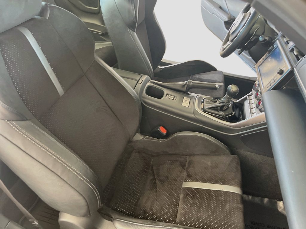 Used 2023 Toyota GR86 Premium w/ ALL Weather Mat Package (TMS) RWD image 25