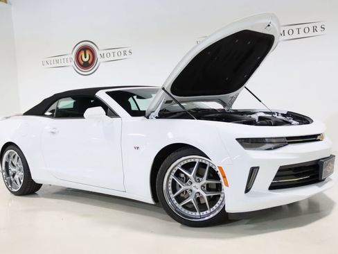 Used 2018 Chevrolet Camaro LT w/ RS Package image 27