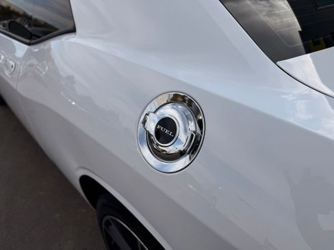 Used 2018 Dodge Challenger R/T Scat Pack image 13