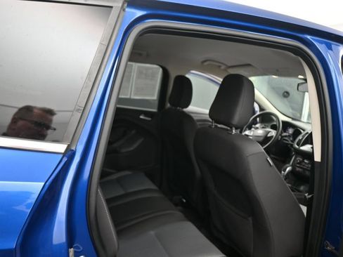 Used 2019 Ford Escape SE AWD/4WD image 44