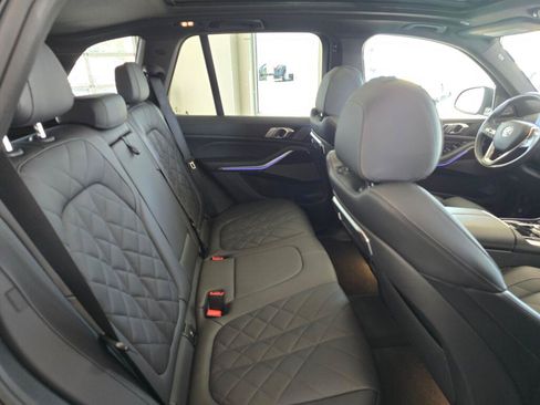 Used 2026 BMW X5 xDrive40i AWD/4WD image 41