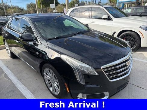Used 2018 Cadillac XTS Luxury image 7