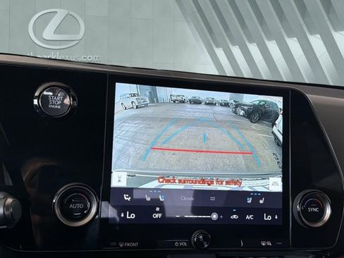 Certified 2025 Lexus NX 250 FWD w/ Towing Package (2000 Lbs) image 20