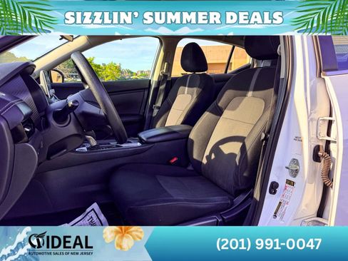 Used 2023 Nissan Sentra SV FWD image 13