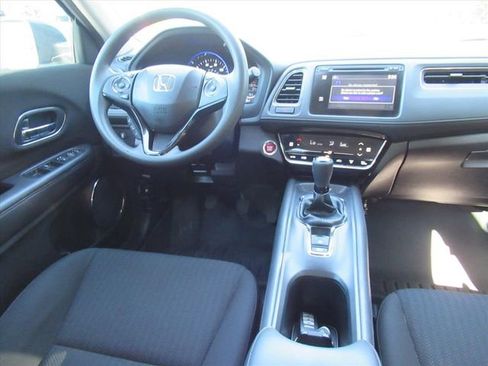 Used 2016 Honda HR-V EX image 13