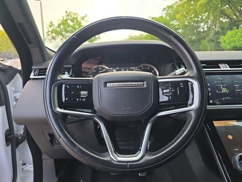 Used 2022 Land Rover Range Rover Velar R-Dynamic S AWD/4WD image 26