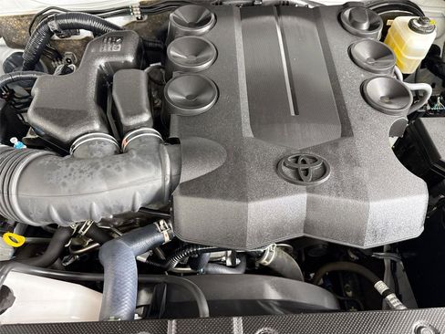 Certified 2022 Toyota 4Runner Limited RWD image 45