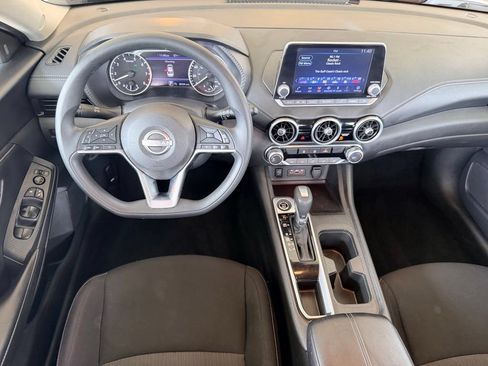 Used 2024 Nissan Sentra SV FWD image 14