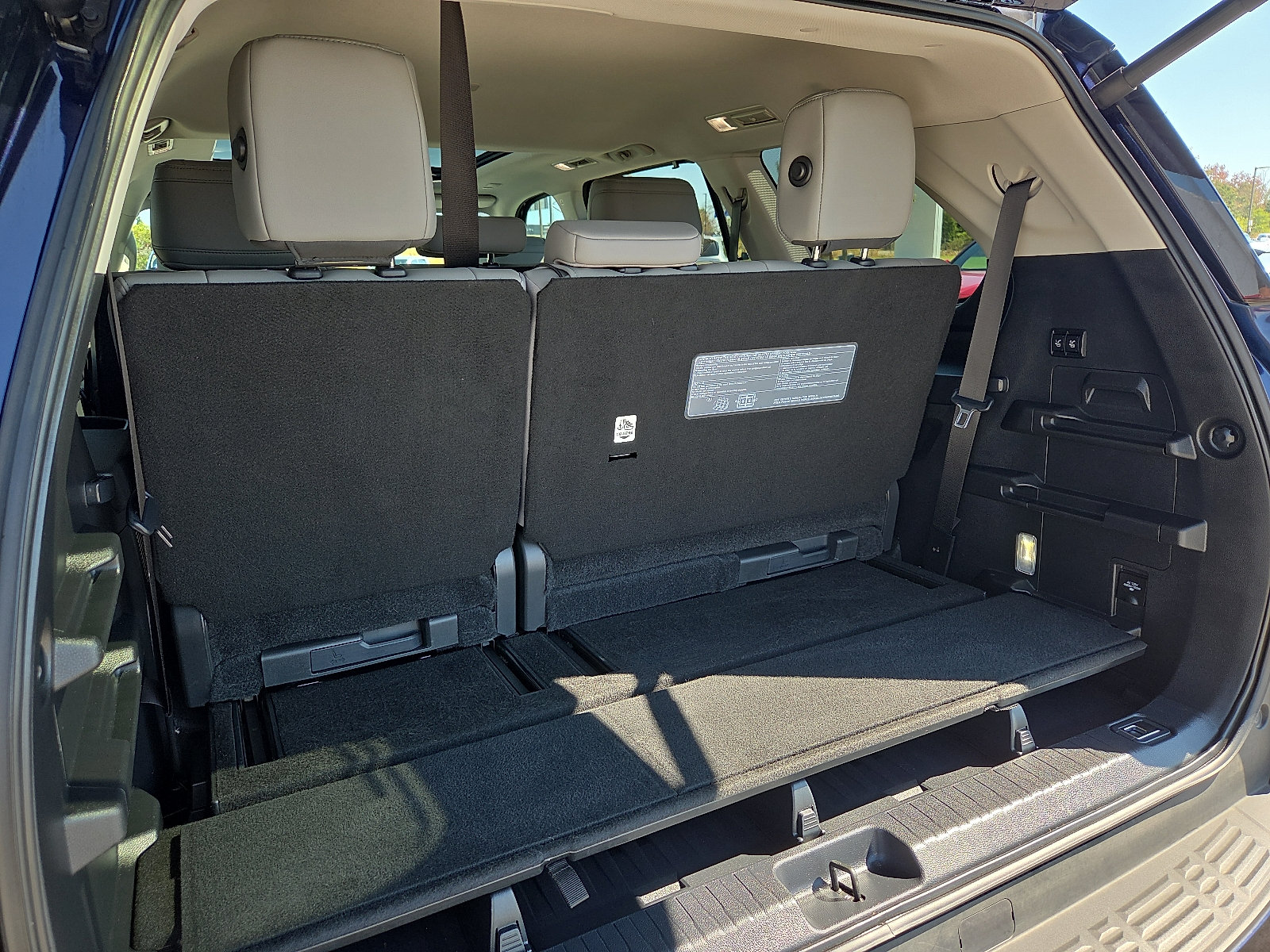 Used 2024 Toyota Sequoia Limited AWD/4WD image 9