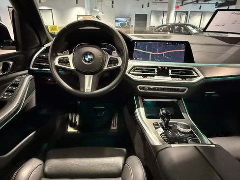Certified 2023 BMW X5 xDrive40i w/ M Sport Package AWD/4WD image 11
