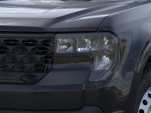 New 2026 Ford Maverick XL FWD image 21