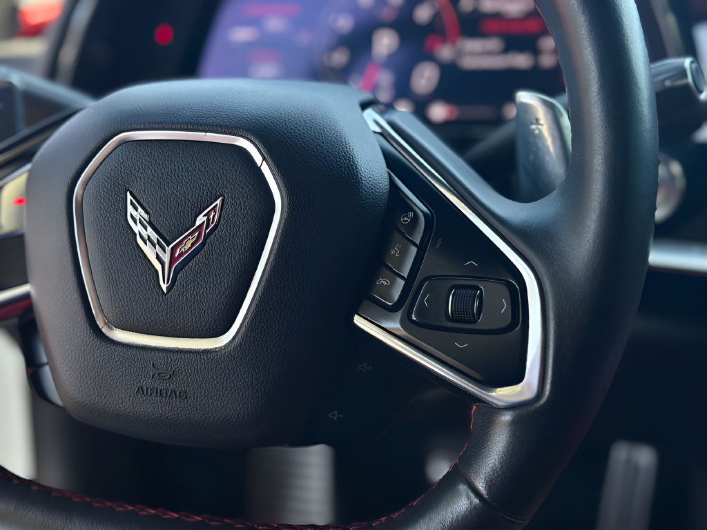 Used 2022 Chevrolet Corvette Stingray Preferred Conv w/ Z51 Performance Package RWD image 16
