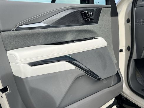 New 2026 Cadillac Escalade IQL Sport 1 image 10