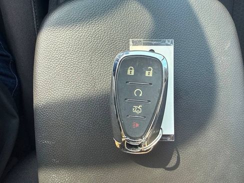 Used 2024 Chevrolet Malibu RS FWD image 27