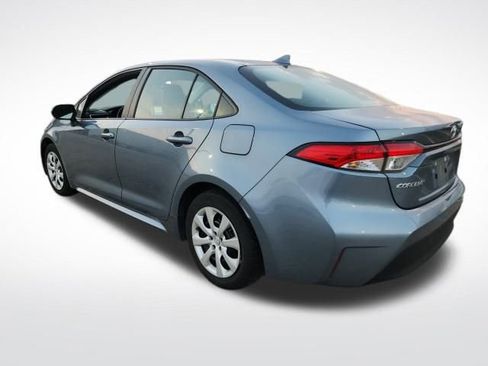 Used 2024 Toyota Corolla LE image 6