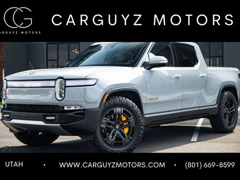 Used 2022 Rivian R1T Adventure AWD/4WD image 1