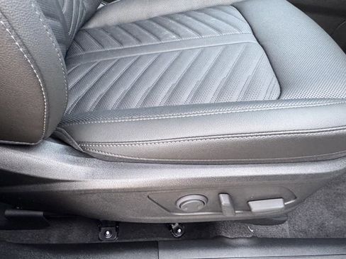 New 2025 Kia Sorento SX Prestige image 9