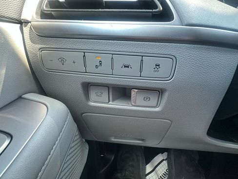 Used 2021 Hyundai Palisade SEL FWD image 14